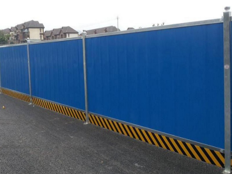 彩钢满城施工围挡