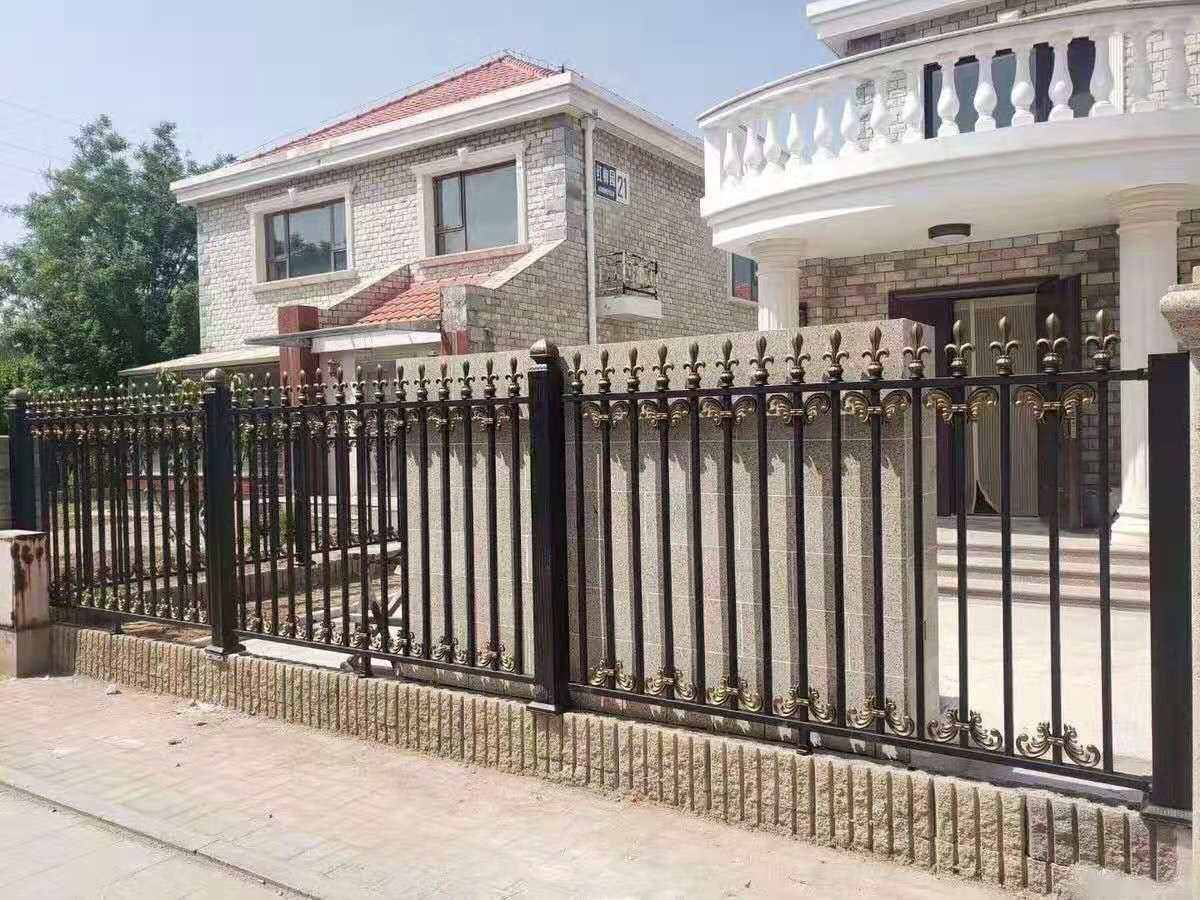 满城别墅锌钢围墙
